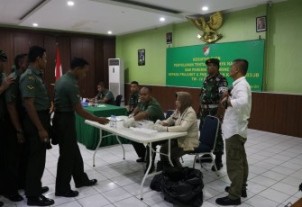 Personil Kodim 0503/JB Berikan Penyuluhan dan Tes Urine