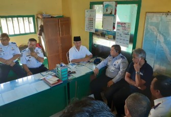 Tim Investigasi KNKT saat berada di Loket Bus PO Sriwijaya Kota Bengkulu