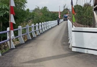 Jembatan Karangsari