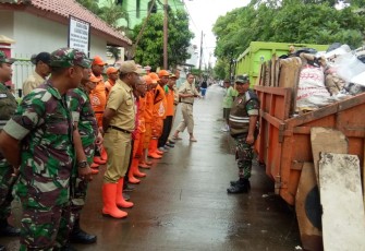 Bati Tuud Koramil 03/GP Pimpin Apel dan Karya Bhakti di  Komplek RS. Jiwa Grogol dr. Soeharto Heerdjan