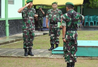 Dandim 0510/Trs Pimpin Upacara Pelepasan Anggota Pindah Satuan