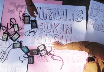 Jurnalis