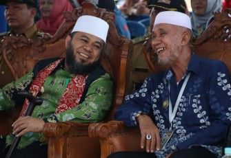 Wali Kota Bengkulu Helmi Hasan Hadiri Lomba Hafalan Hadis di Kelurahan Sumber Jaya Kecamatan Kampung Melayu Kota Bengkulu 