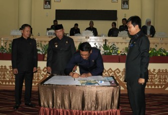 Paripurna DPRD Tulang Bawang
