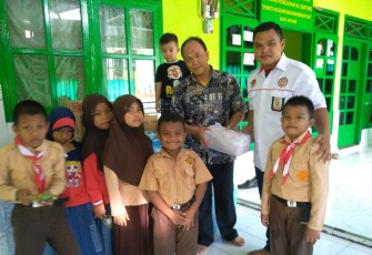 DPC JPKP Madidir Bersama Donatur Berikan Sembako Ke Panti Asuhan Muhammadiyah Bitung