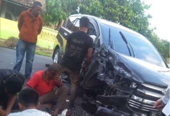 Kondisi mobil inova usai tabrakan