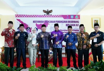 Foto bersama dalam musrenbang