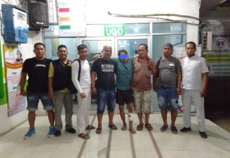 Pelaku (ditembak kakinya) saat diamankan