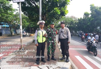 Danramil 05/KJ Pimpin Pengamanan Karnaval Ponpes Asidiqiyah
