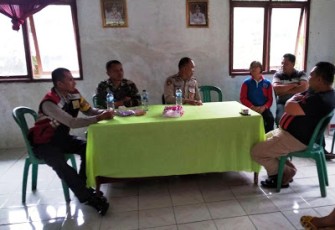 Babinsa Mediasi Masalah Pencemaran Nama Baik