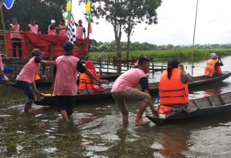 Lomba Perahu Dayung