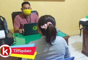 IRT Warga Bengkulu Selatan saat diperiksa penyidik