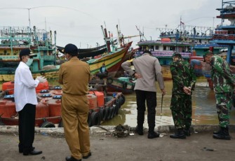 Peninjauan pelabuhan Juwana 