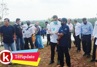 Bupati Pesawaran Hadiri Giat Penanaman Perdana Golden Melon dan Semangka di Horti Park