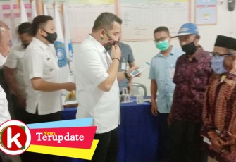 Bupati Pesawaran Secara Simbolis Salurkan BLT DD ke Warga Desa Kebagusan