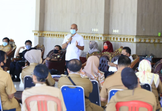 Bupati Bengkulu Selatan Gusnan Mulyadi Pimpan Rapat Koordinasi 