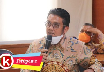 Bupati Bintan Apri Sujadi