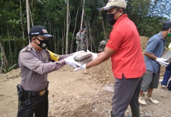 Brigadir Aris Tetap Laksanakan Protokol Kesehatan untuk Beri Contoh Kepada Masyarakat