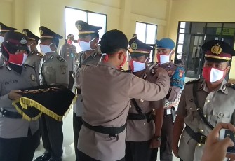 Kapolres RL Polda Bengkulu Pimpin Sertijab Kasat Binmas dan 2 Kapolsek