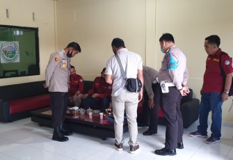 Personel Polres Musi Rawas Ditest Urine