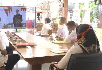 Bupati Winarti Ikuti ANPK secara Daring