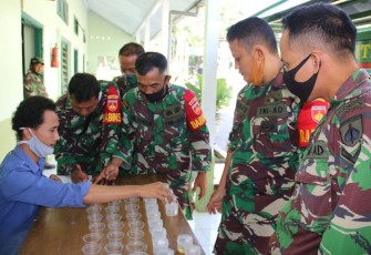 Tes urine bagi anggota Kodim Pati