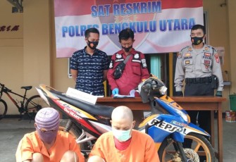 Satu dari dua tersangka curanmor di Bengkulu Utara dilumpuhkan dengan timah panas. Foto: Ismail Yugo/I news TV