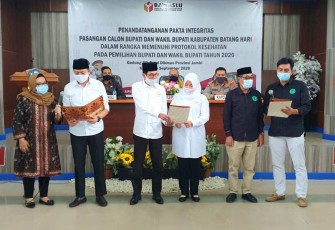 Tiga Pasangan Cakada Batanghari Tandatangani Pakta Integritas