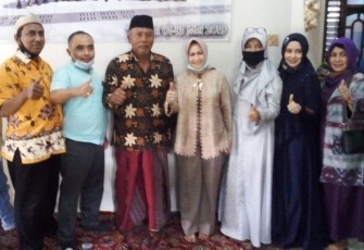 Kakak Kandung Kaji Sholah Dukung Paslon Suhandoyo-Astiti Suwarni