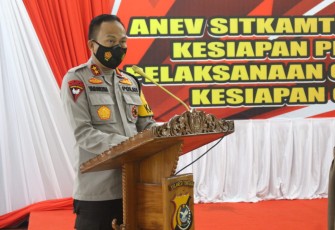 Kapolda Sultra Irjen Pol Drs Yan Sultra Indrajaya SH