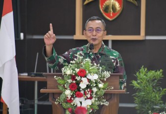 Pangdam IV/Diponegoro Mayjen TNI Bakti Agus Fadjari, S.I.P., M.Si. saat meresmikan gedung laboratorium PCR Covid-19 dan renovasi sarana prasarana kesehatan Rumah Sakit Tk. II dr. Soedjono, Kamis (5/11/2020)