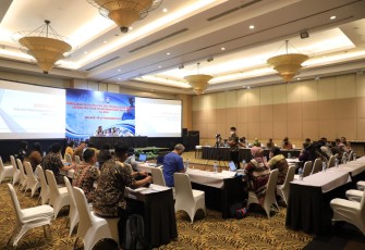 Divisi Hubungan Internasional(Divhubinter) Polri menggelar Sosialisasicalon Pemateri dan Instruktur Non Organik kepada mantan Peacekeeper polri yang telah menyelesaikan Misi perdamaian di Malang,Jawa Timur, Rabu (18/11/2020). 