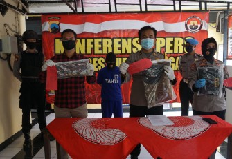 Kabag Ops Polres PurbaIingga AKP Pujiono saat memberikan keterangannya, Rabu (16/12/2020)