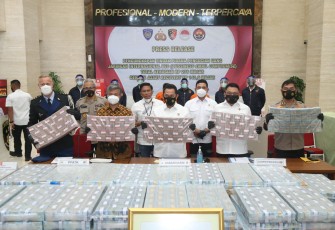 Kabareskrim Komjen Listyo Sigit Prabowo saat konferensi pers di Mabes Polri Jakarta, Rabu (16/12/2020). 