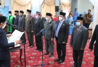 Wakil Wali Kota Bengkulu Dedy Wahyudi Melantik 8 Pejabat Eselon II
