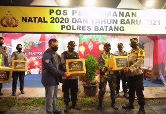 Kapolda Jawa Tengah Irjen. Pol. Drs. Ahmad Luthfi, S.H., S.St., M.K. beserta rombongan  mengadakan monitoring di beberapa Pos Pengamanan (Pospam). Dua titik yang menjadi tujuan monitoring, yakni Pospam Rest Area  KM 379 A Tol Batang dan Rest Area di Km 391 A Tol Kendal  Sabtu malam (26/12/2020