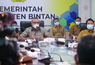 Bupati Bintan Apri Sujadi Memimpin Rapat Bersama Sejumlah OPD