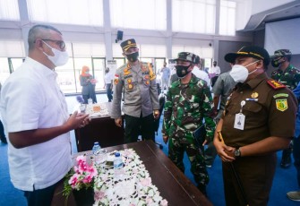 Bupati Bintan Apri Sujadi Tetapkan Status Tanggap Darurat Bencana Banjir dan Tanah Longsor 