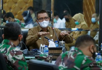 Bupati Bintan Apri Sujadi Pimpin Rapat Penanganan Banjir dan Lahan di Tg Uban