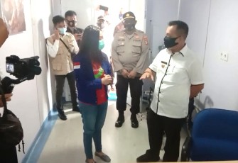 Plt Bupati Lingga M Nizar SSos kunjungi Rumah Sakit Apung 