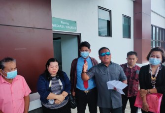 Ketua Tim Kuasa hukum penggugat Fahmi Oksan Awulle SH 