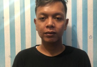 HMS alias GOMBLOH tersangka pengedar pil daftar G