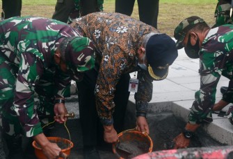 Pangdam IV/Diponegoro Mayjen TNI Bakti Agus Fadjari SIP MSi Melaksanakan Peletakan Batu Pertama Pembangunan Makodim 0709/Kebumen 