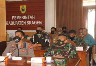 Forkompimda laksanakan Rakor Dalam Rangka Percepatan Penanganan Pandemi Covid-19 di Jawa tengah Melalui Video Conference (Vidcon)