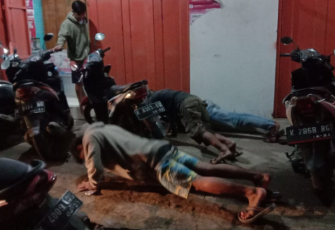Tertangkap Melanggar Prokes, Dihukum Push Up