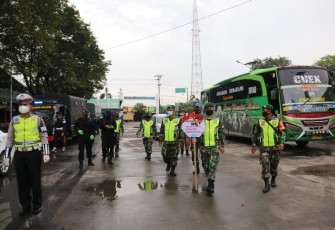 Terminal Kembangjoyo Tak Luput Jadi Sasaran Sosialisasi Jateng Dirumah Saja