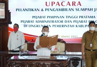 Bupati Lantik 34 Pejabat Struktural