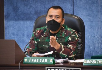 Pangdam IV/Diponegoro  Mayjen TNI Rudianto 