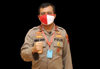 Polda Jateng perketat pengamanan tempat ibadah, paska terjadinya ledakan bom di depan Gereja Katedral Makassar. Kapolda Jateng Irjen Pol Ahmad Luthfi telah menginstruksikan agar menghadirkan kepolisian di tengah masyarakat. Termasuk pengamanan Gereja menjelang hari raya Paskah. Senin (29/3/2021).