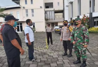 TNI-Polri di Salatiga Perketat Pengamanan Gereja